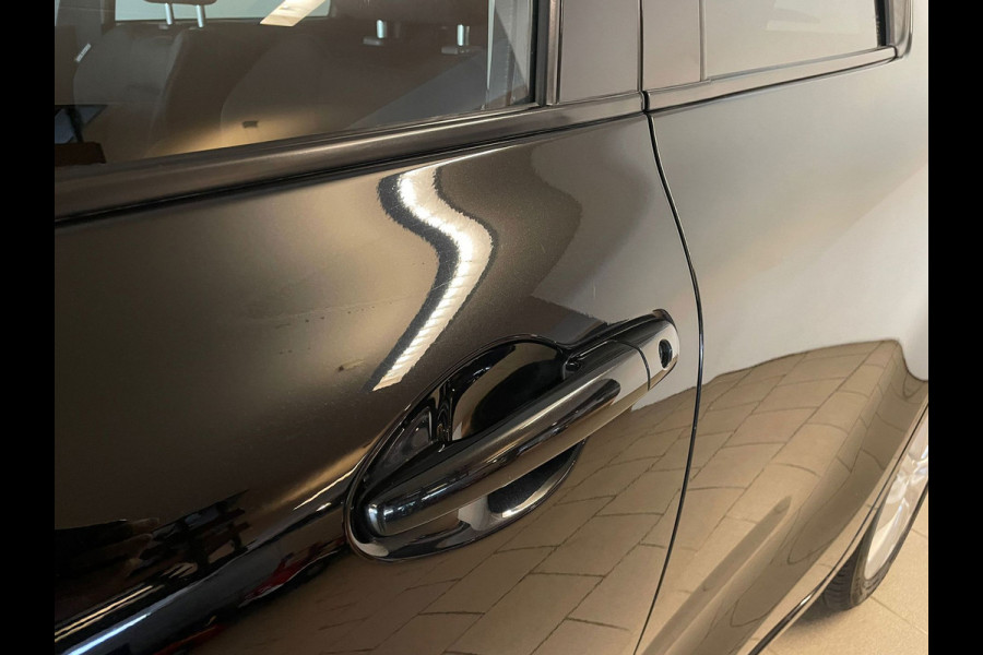 Suzuki Swift 1.2 Select AIRCO NAVI BLUETOOTH STOELVERW ELEK RAMEN CENT VERG VELGEN 5 DEUREN TREKHAAK PRIVACYGLAS ZEER NETTE AUTO