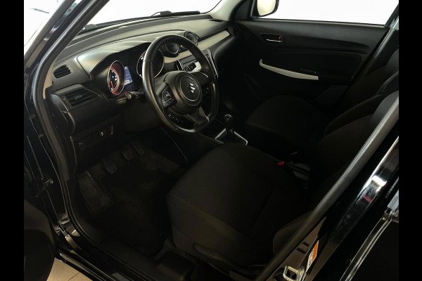 Suzuki Swift 1.2 Select AIRCO NAVI BLUETOOTH STOELVERW ELEK RAMEN CENT VERG VELGEN 5 DEUREN TREKHAAK PRIVACYGLAS ZEER NETTE AUTO