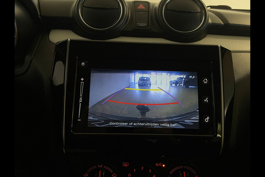 Suzuki Swift 1.2 Select AIRCO NAVI BLUETOOTH STOELVERW ELEK RAMEN CENT VERG VELGEN 5 DEUREN TREKHAAK PRIVACYGLAS ZEER NETTE AUTO