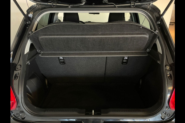 Suzuki Swift 1.2 Select AIRCO NAVI BLUETOOTH STOELVERW ELEK RAMEN CENT VERG VELGEN 5 DEUREN TREKHAAK PRIVACYGLAS ZEER NETTE AUTO