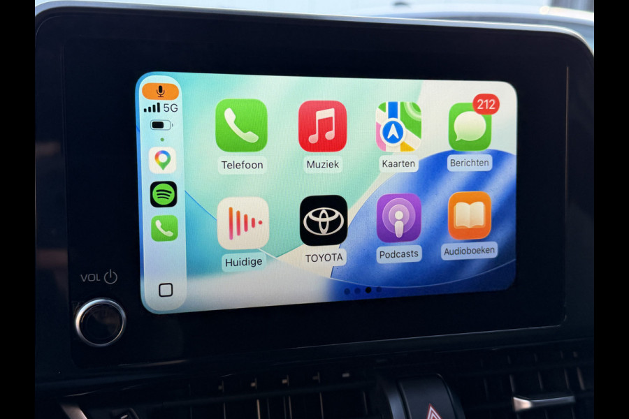 Toyota C-HR 1.8 Hybrid Style / Bi tone | BSM | Draadloos Apple Carplay/Android auto | PDC V+A | Rijklaar!!!