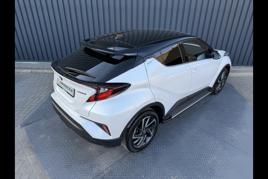 Toyota C-HR 1.8 Hybrid Style / Bi tone | BSM | Draadloos Apple Carplay/Android auto | PDC V+A | Rijklaar!!!