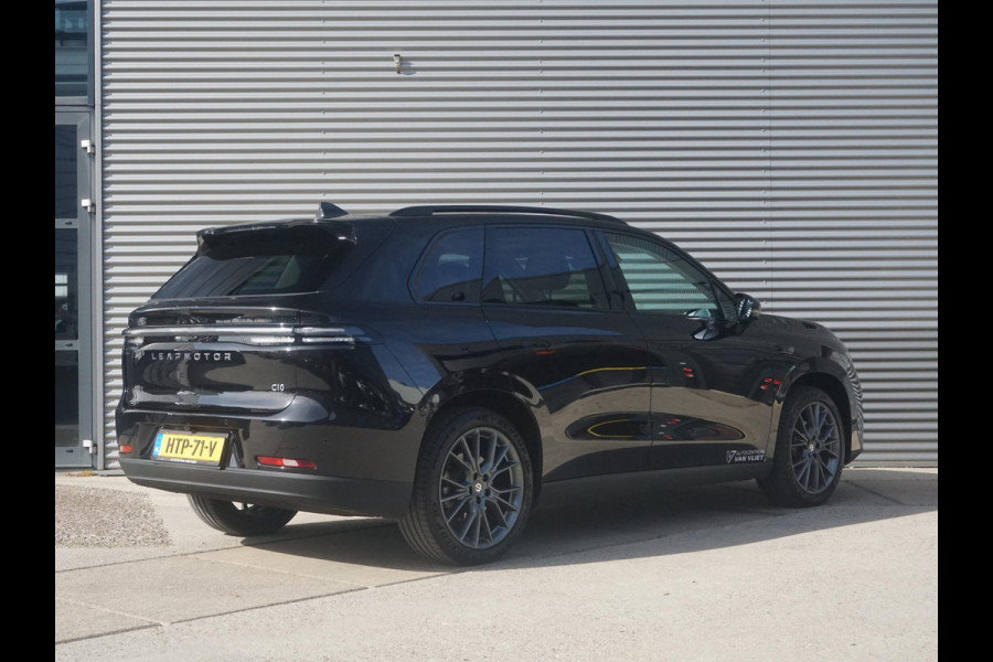 Leapmotor C10 Design 69.9 kWh Panoramadak