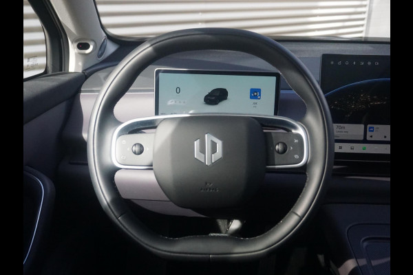 Leapmotor C10 Design 69.9 kWh Panoramadak