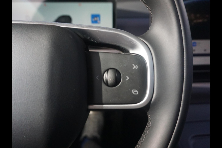 Leapmotor C10 Design 69.9 kWh Panoramadak