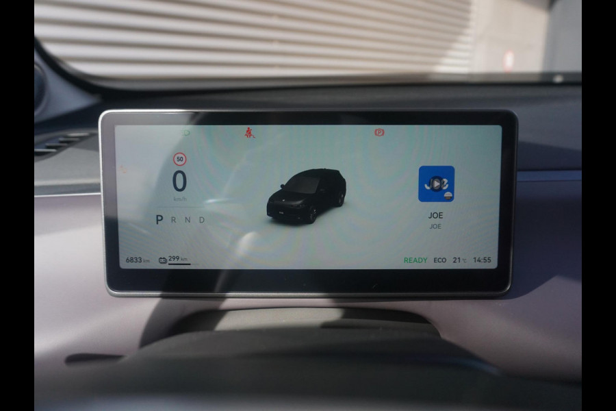 Leapmotor C10 Design 69.9 kWh Panoramadak