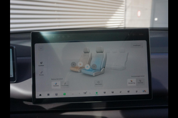 Leapmotor C10 Design 69.9 kWh Panoramadak