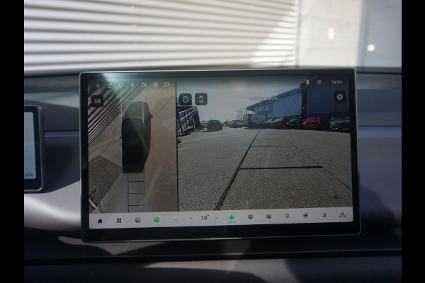 Leapmotor C10 Design 69.9 kWh Panoramadak