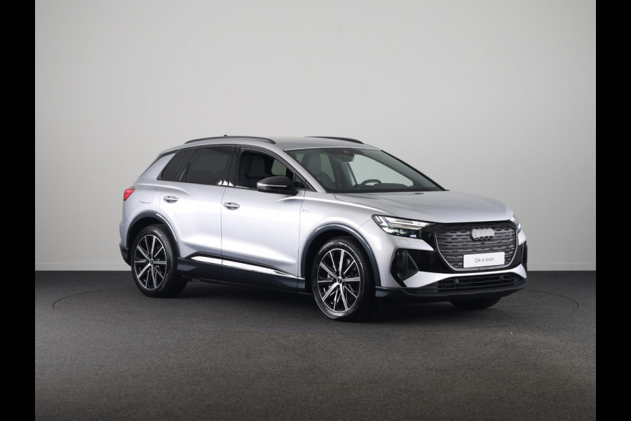 Audi Q4 e-tron 45 S edition Competition e-tron 82 kWh 286 pk Rac per augustus | Assistentiepakket plus | Comfortpakket | Ambient lichtpakket | Optiekpakket zwart plus |