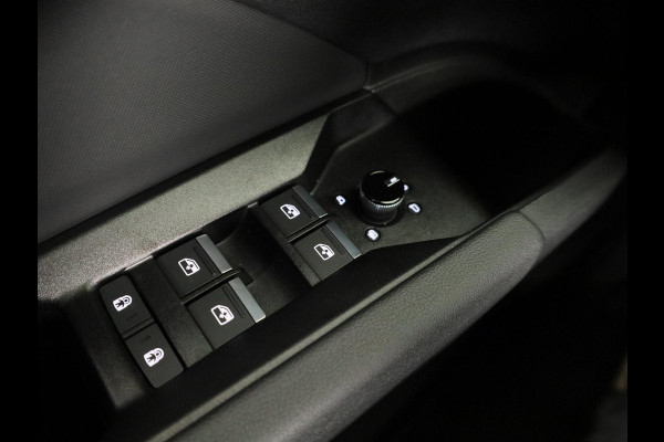 Audi Q4 e-tron 45 S edition Competition e-tron 82 kWh 286 pk Rac per augustus | Assistentiepakket plus | Comfortpakket | Ambient lichtpakket | Optiekpakket zwart plus |