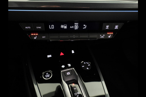 Audi Q4 e-tron 45 S edition Competition e-tron 82 kWh 286 pk Rac per augustus | Assistentiepakket plus | Comfortpakket | Ambient lichtpakket | Optiekpakket zwart plus |