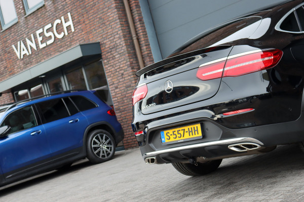 Mercedes-Benz GLC Coupé 300 4MATIC AMG Line | Dodehoekassistent | Camera | Multibeam LED | Stoelverwarming | Spoorpakket |  Leder | Zonnerollo's | Navigatie | Cruise Control |