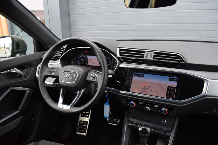 Audi Q3 Sportback 35 TFSI 150pk S-tronic S-line | Chronos Grijs