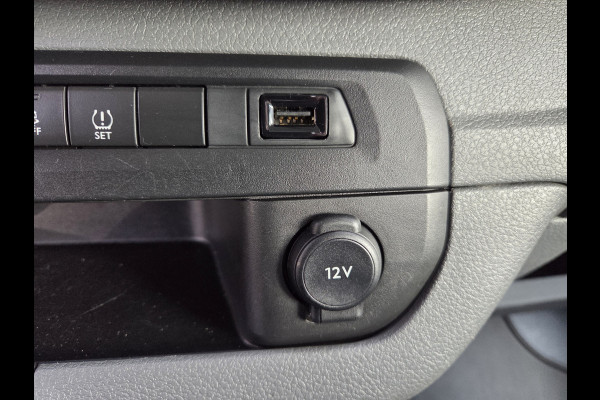 Opel Vivaro-e L2 Innovation 50 kWh SNELLADER 9-Persoons Airco Cuisecontrol Accucertificaat aanwezig