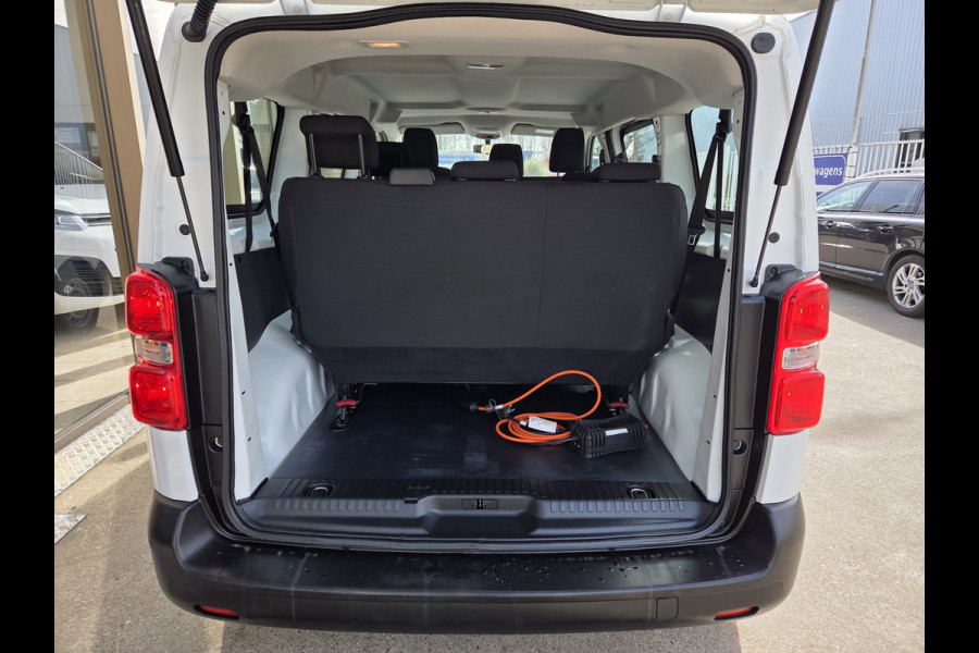 Peugeot e-Expert /Opel Vivaro-e L2 Innovation 50 kWh SNELLADER 9-Persoons Airco Cuisecontrol Accucertificaat aanwezig