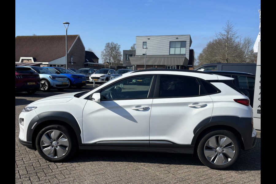 Hyundai Kona EV Fashion 64 kWh |SCI| Navigatie | Camera | Head up Display