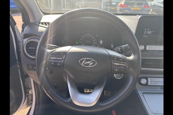 Hyundai Kona EV Fashion 64 kWh |SCI| Navigatie | Camera | Head up Display