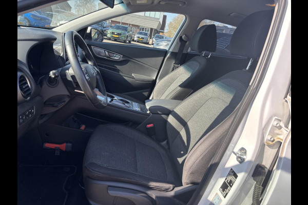 Hyundai Kona EV Fashion 64 kWh |SCI| Navigatie | Camera | Head up Display