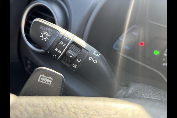 Hyundai Kona EV Fashion 64 kWh |SCI| Navigatie | Camera | Head up Display