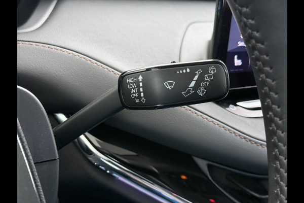 Škoda ENYAQ iV 80 SOH 93% Warmtepomp Panoramadak Leder Adap.Cruise Lmv 21" Elek.Stoel+Memory+Verwarmd Camera Apple Carplay Android Auto Pdc Privacy Glas Matrix-Led DAB Stuur+Achterbankverwarming Draadloze telefoonlader Keyless Dodehoek detectie Dealeronderhouden Origineel Nederlandse Auto Nieuwprijs €59.055,-