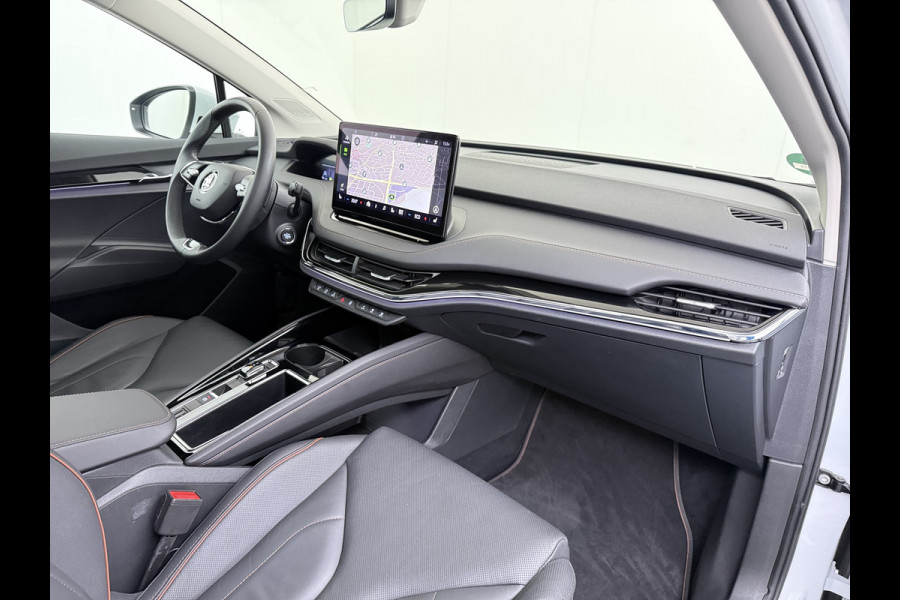 Škoda ENYAQ iV 80 SOH 93% Warmtepomp Panoramadak Leder Adap.Cruise Lmv 21" Elek.Stoel+Memory+Verwarmd Camera Apple Carplay Android Auto Pdc Privacy Glas Matrix-Led DAB Stuur+Achterbankverwarming Draadloze telefoonlader Keyless Dodehoek detectie Dealeronderhouden Origineel Nederlandse Auto Nieuwprijs €59.055,-