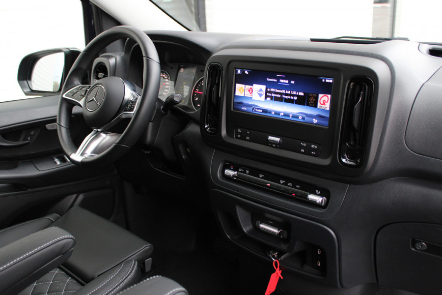 Mercedes-Benz Vito 119 CDI / Aut / Lang / DC / 2x Schuifdeur / Leer / Led / Camera / Vol Opties / NIEUWSTAAT