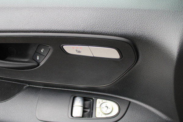 Mercedes-Benz Vito 119 CDI / Aut / Lang / DC / 2x Schuifdeur / Leer / Led / Camera / Vol Opties / NIEUWSTAAT