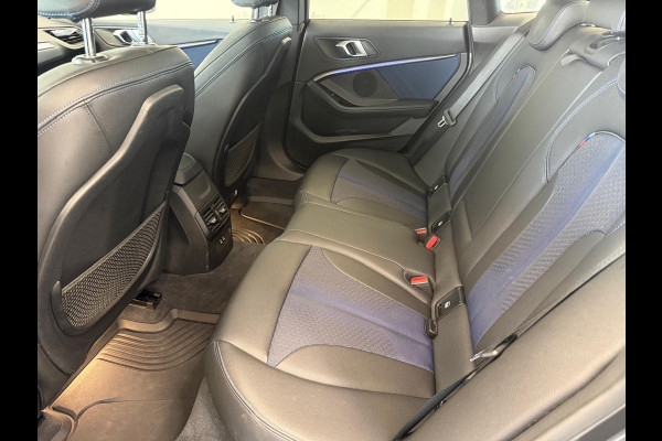 BMW 2 Serie Gran Coupé 218i Executive Edition M-Sport Shadow Line PDC Panoramadak LED