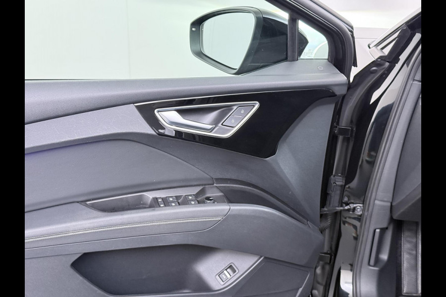Audi Q4 Sportback e-tron 50 quattro S edition 77 kWh | 3X S-LINE| SOH 93% | LEER |MATRIX LED| ADAPTIVE CRUISE CONTROL | LEDER | ELEKTRISCHE ACHTERKLEP| CAMERA| 21 INCH!