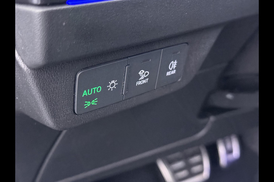 Audi Q4 Sportback e-tron 50 quattro S edition 77 kWh | 3X S-LINE| SOH 93% | LEER |MATRIX LED| ADAPTIVE CRUISE CONTROL | LEDER | ELEKTRISCHE ACHTERKLEP| CAMERA| 21 INCH!