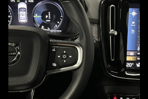 Volvo XC40 1.5 T5 Plug-in hybrid Ultimate Dark Open dak | Adapt. cruise | 360 camera | Stuur-/stoelverwarming | Harman/Kardon | Carplay