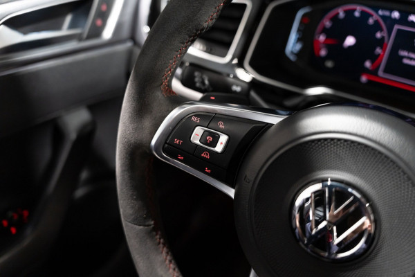 Volkswagen Polo 2.0 TSI GTI LED PANO FULL