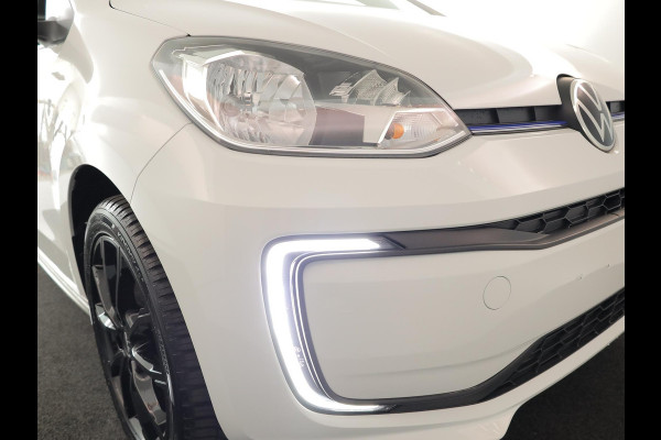 Volkswagen e-Up! e-up! Style 83 pk | Navigatie via App | Autom. airco | Elektr. spiegels | Stoelverwarming |