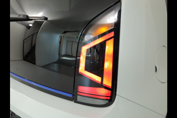 Volkswagen e-Up! e-up! Style 83 pk | Navigatie via App | Autom. airco | Elektr. spiegels | Stoelverwarming |