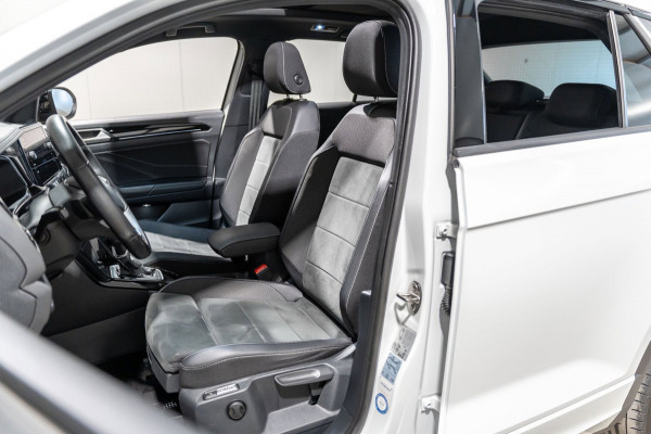 Volkswagen T-Roc 1.5 TSI R-Line IQ DSG PANO CAMERA