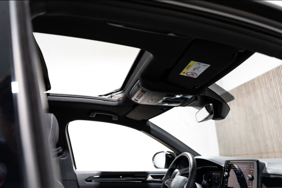 Volkswagen T-Roc 1.5 TSI R-Line IQ DSG PANO CAMERA