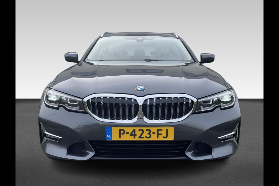 BMW 3 Serie Touring 320i Business Edition | Automaat | Schuif-kantel dak