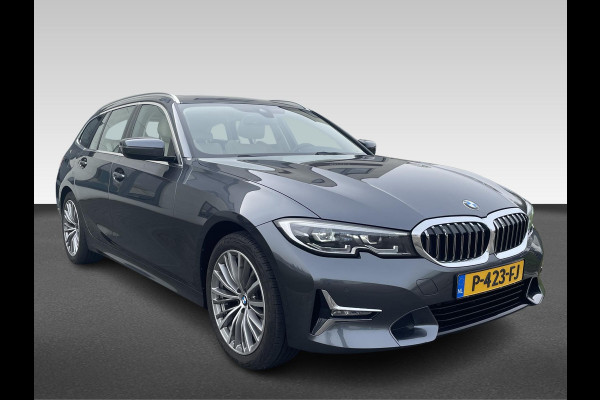 BMW 3 Serie Touring 320i Business Edition | Automaat | Schuif-kantel dak