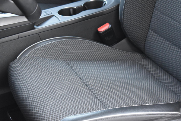 Renault Arkana 1.6 E-Tech Hybrid 145 Intens Lane Stuurvw Camera Keyless Bose