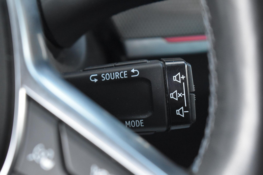 Renault Arkana 1.6 E-Tech Hybrid 145 Intens Lane Stuurvw Camera Keyless Bose