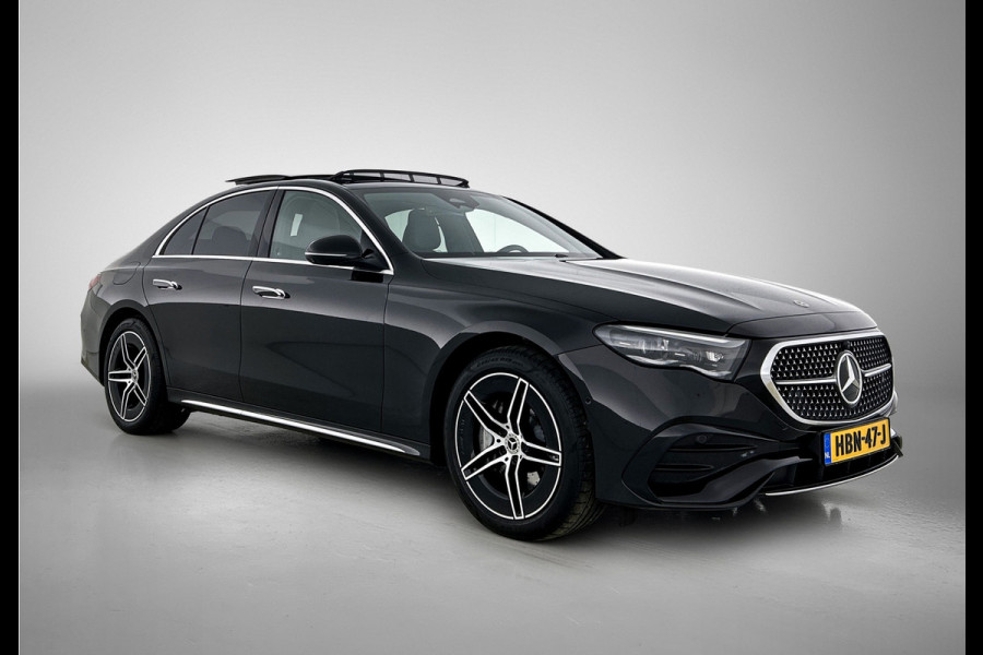 Mercedes-Benz E-Klasse 300 e AMG Plug-In Hybride AMG Line | Panoramadak | Widescreen Dashboard | Burmester® 4D surround sound system | Digil Licht. Inclusief 24 maanden Mercedes-Benz Certified garantie voor Europa.
