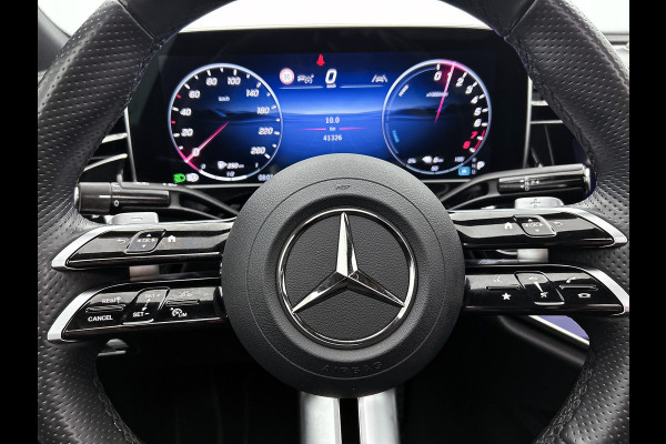 Mercedes-Benz E-Klasse 300 e AMG Plug-In Hybride AMG Line | Panoramadak | Widescreen Dashboard | Burmester® 4D surround sound system | Digil Licht. Inclusief 24 maanden Mercedes-Benz Certified garantie voor Europa.