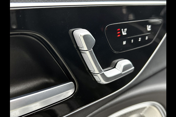 Mercedes-Benz E-Klasse 300 e AMG Plug-In Hybride AMG Line | Panoramadak | Widescreen Dashboard | Burmester® 4D surround sound system | Digil Licht. Inclusief 24 maanden Mercedes-Benz Certified garantie voor Europa.