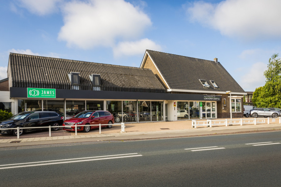 BMW 3 Serie Touring 320i M Sport Edition | Panoramadak | HUD | Trekhaak