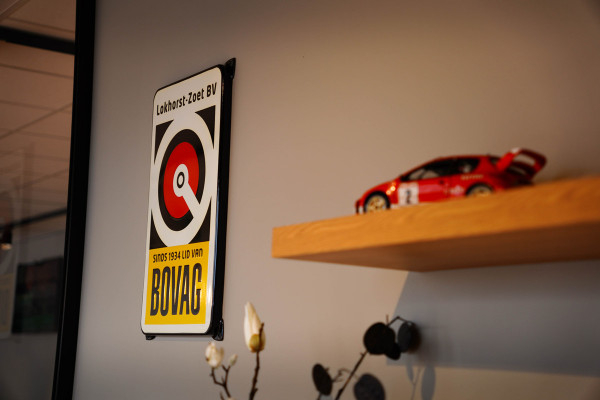 BMW 3 Serie Touring 330e M-Sport | HUD | Trekhaak | Garantie t/m 15-01-2029!