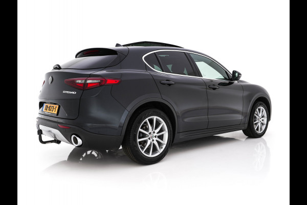 Alfa Romeo Stelvio 2.2d AWD Q4 Super Aut. *PANO | LEATHER | BI-XENON | MEMORY-PACK | HARMAN/KARDON | BLINDSPOT | CAMERA | DAB+ | NAVI-FULLMAP | HEATED-SPORTSEATS | ECC | ADAPTIVE-CRUISE | PDC | PRIVACYGLASS | TOWBAR | 19"ALU*