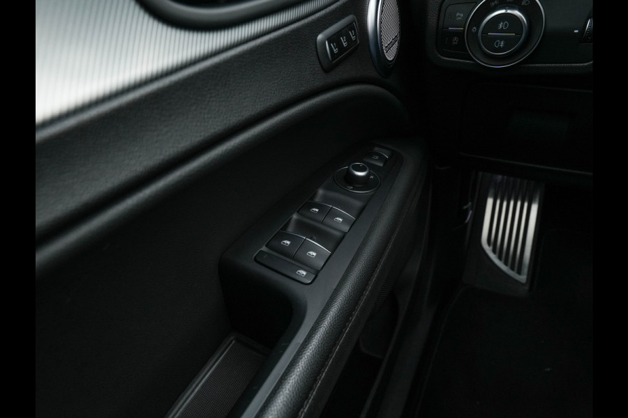 Alfa Romeo Stelvio 2.2d AWD Q4 Super Aut. *PANO | LEATHER | BI-XENON | MEMORY-PACK | HARMAN/KARDON | BLINDSPOT | CAMERA | DAB+ | NAVI-FULLMAP | HEATED-SPORTSEATS | ECC | ADAPTIVE-CRUISE | PDC | PRIVACYGLASS | TOWBAR | 19"ALU*