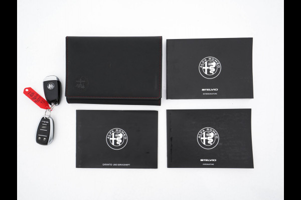 Alfa Romeo Stelvio 2.2d AWD Q4 Super Aut. *PANO | LEATHER | BI-XENON | MEMORY-PACK | HARMAN/KARDON | BLINDSPOT | CAMERA | DAB+ | NAVI-FULLMAP | HEATED-SPORTSEATS | ECC | ADAPTIVE-CRUISE | PDC | PRIVACYGLASS | TOWBAR | 19"ALU*