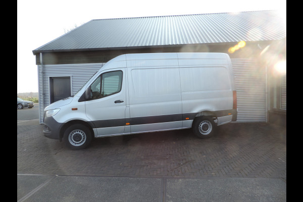 Mercedes-Benz Sprinter 317 1.9 CDI L2H2 RWD lage km