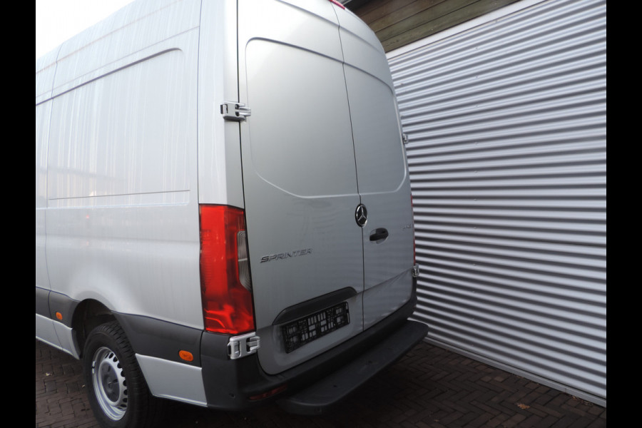 Mercedes-Benz Sprinter 317 1.9 CDI L2H2 RWD lage km